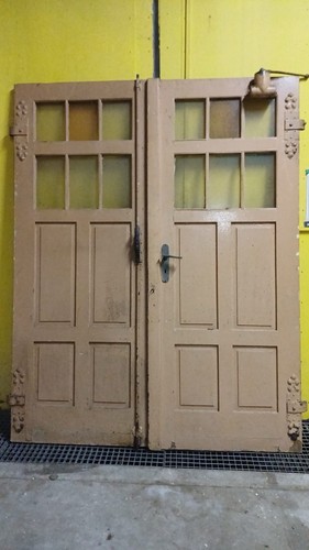 Alte tür zweiflügler - alte,