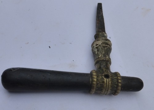 Alte türklinke messing - +, horn